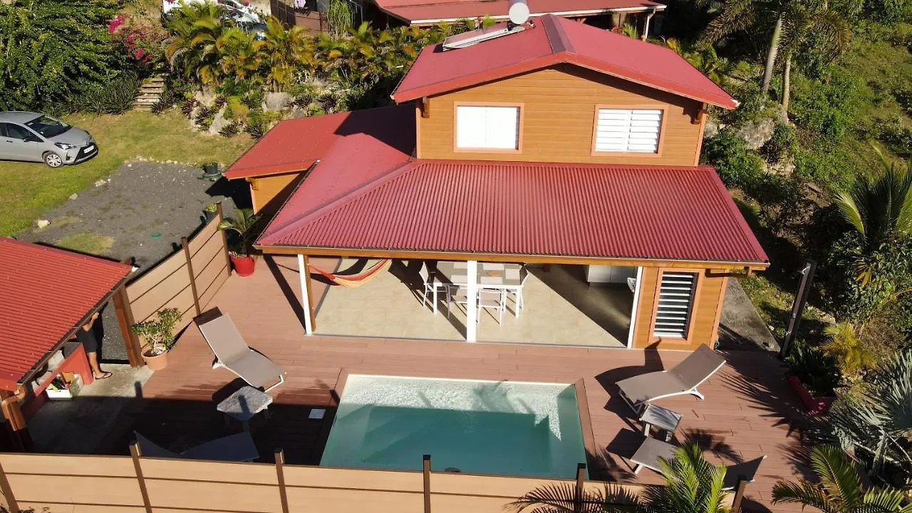 Villa Neuve De Standing En Bois Avec Piscine location