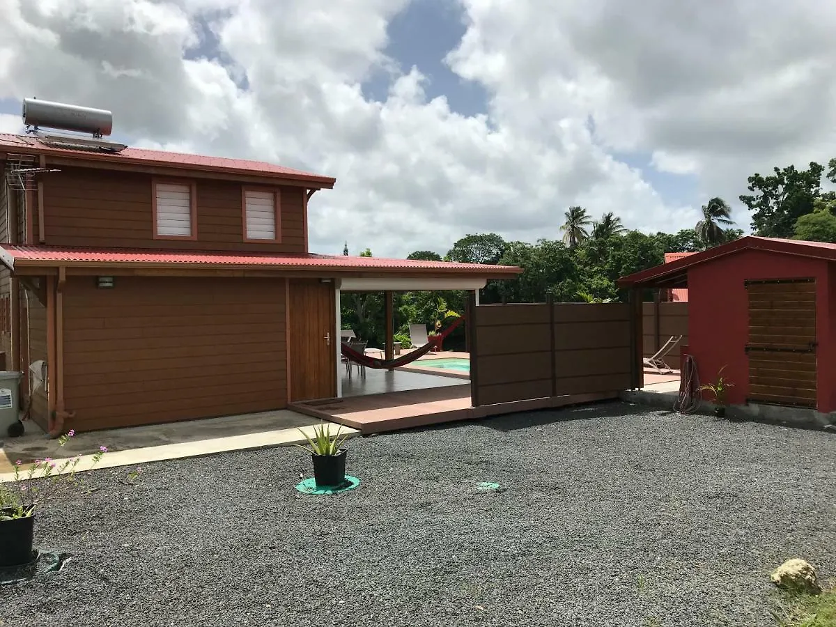 Villa Neuve De Standing En Bois Avec Piscine Sainte-Anne